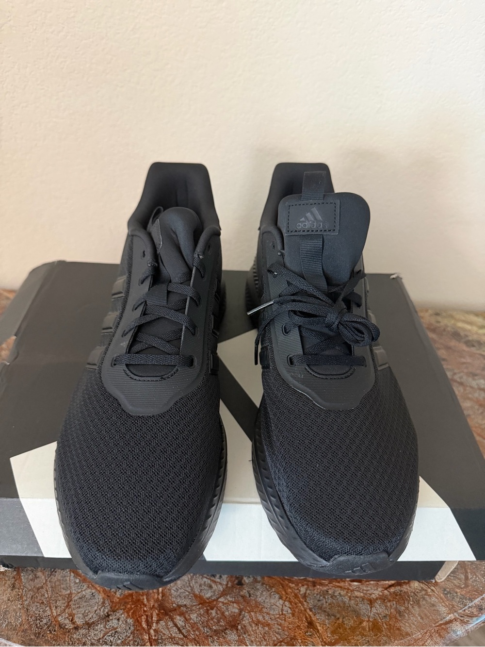 adidas Black Men's Athletic Trainers NWT